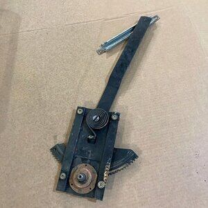 1976-91 Jeep Wrangler CJ7 YJ Passenger Right Door Window Regulator Crank